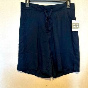 Emily Daniel’s, Navy blue drawstring linen blend shorts